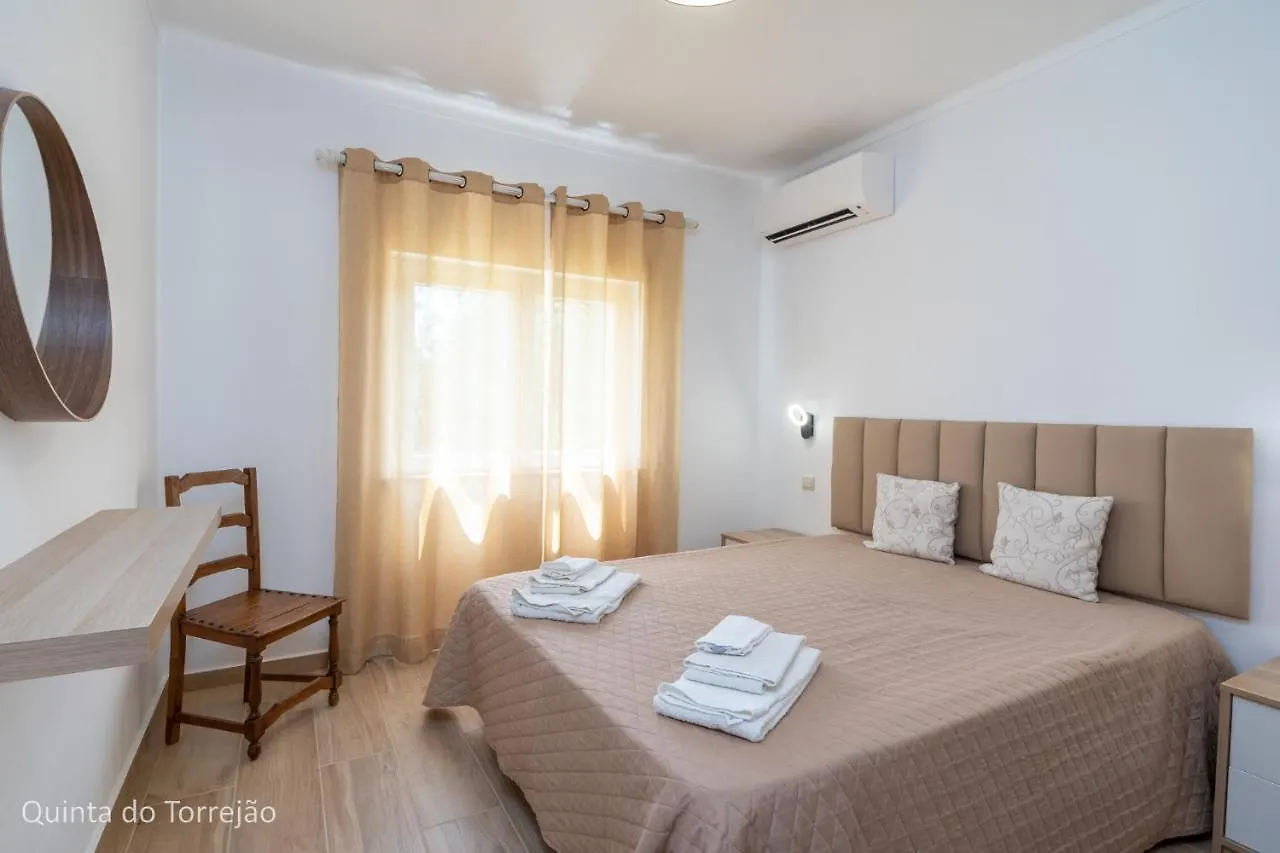 Recently Renovated Apartments With Pool And Wi-Fi Армасан-де-Пера